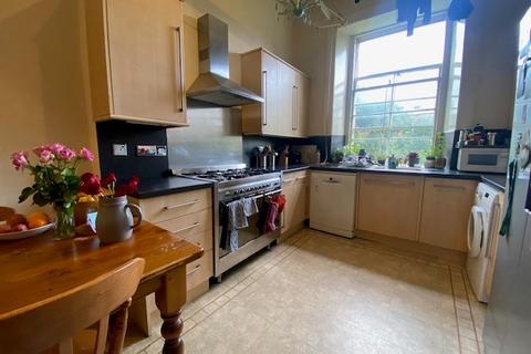 4 bedroom flat to rent, Thirlestane Road, Marchmont, Edinburgh, EH9