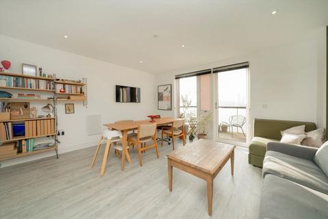 1 bedroom flat for sale, Beames Road, London NW10