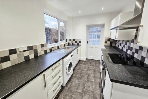41 Victory Road, Beeston, Nottingham, NG9 1LH