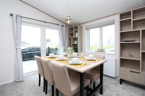 2 bedroom park home for sale, Chewton Sounds, Naish Estate, Barton On Sea, Hampshire, BH25