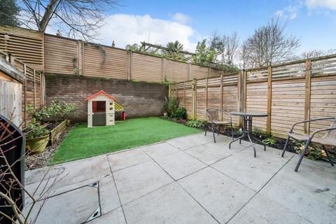 5 bedroom terraced house for sale, Bourke Close, Clapham