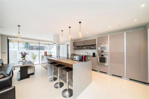 5 bedroom end of terrace house for sale, Oakfield Street, London SW10