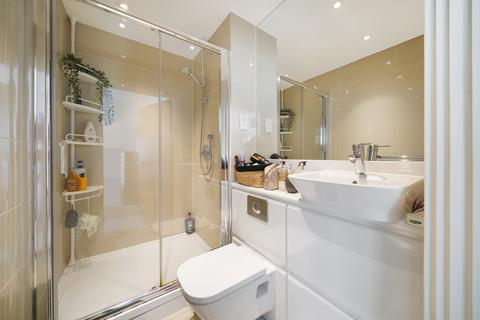 2 bedroom flat for sale, Lovibond Lane, London SE10
