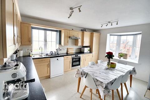 76 Baines Way, Grange Park, Northampton, NN4 5DP