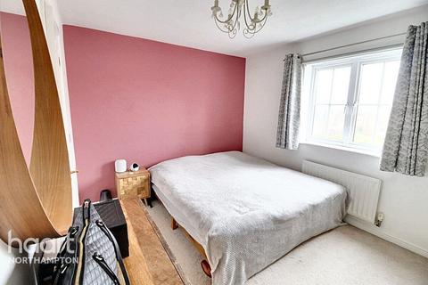 76 Baines Way, Grange Park, Northampton, NN4 5DP
