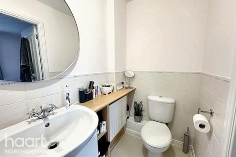 76 Baines Way, Grange Park, Northampton, NN4 5DP