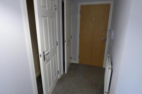 2 bedroom flat to rent, Ferridays Fields, Telford TF7