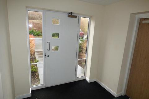 2 bedroom flat to rent, Ferridays Fields, Telford TF7