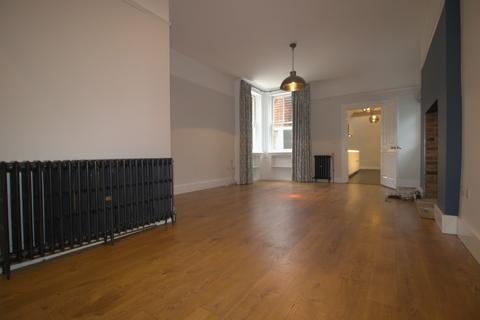 3 bedroom house to rent, Bishops Down Road, Tunbridge Wells