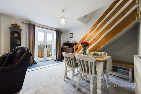 22 Dove Lane, Rocester, Uttoxeter, ST14 5LA