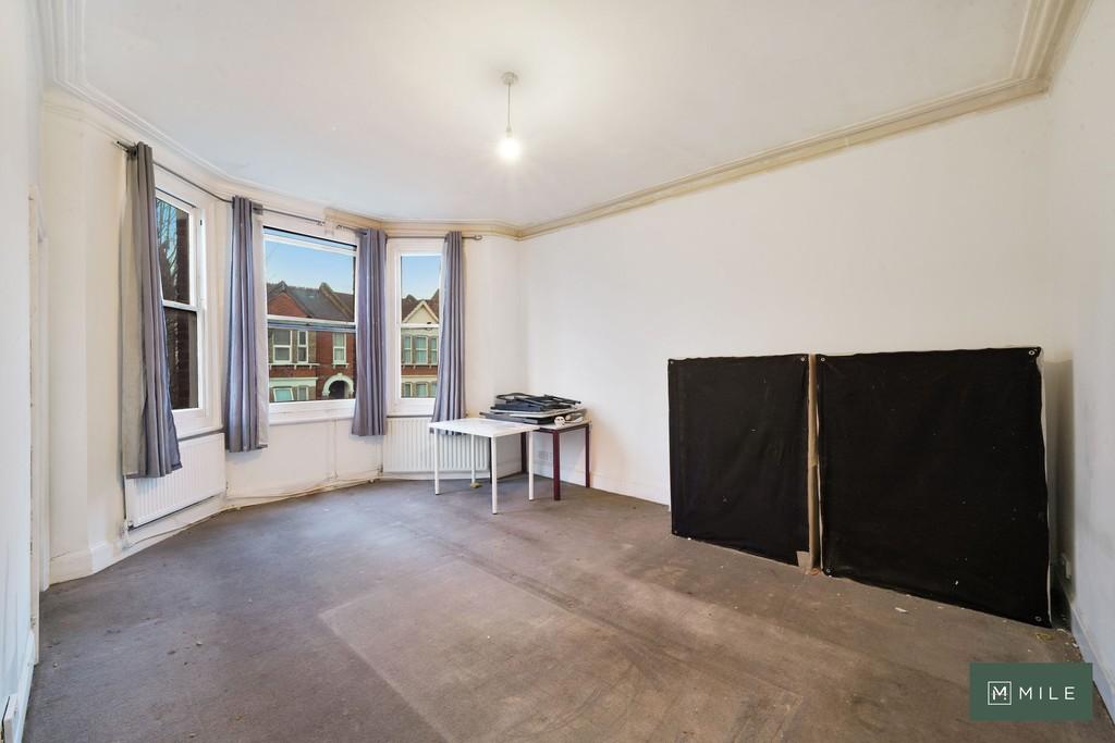 26 Greenhill Road - Zlb Gp Dd8 Gl164wm Pf C0 H