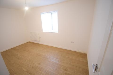 2 bedroom flat for sale, Traction Lane, Bedford MK42