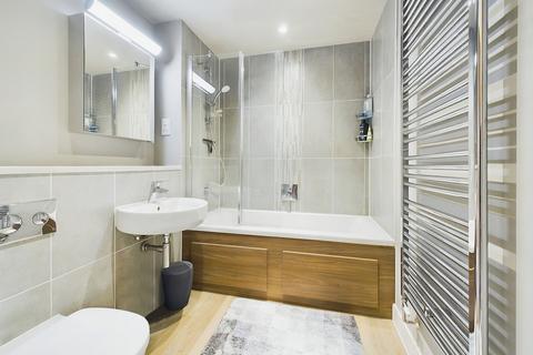 48 Olive Close, Horsham, RH12 4TH