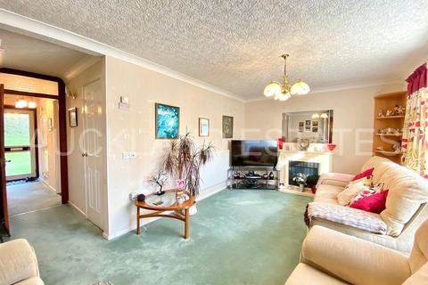 3 bedroom terraced house for sale, Kimptons Mead, Potters Bar EN6