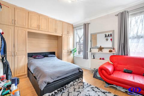 92 Trinity Road, Southall, UB1 1EN