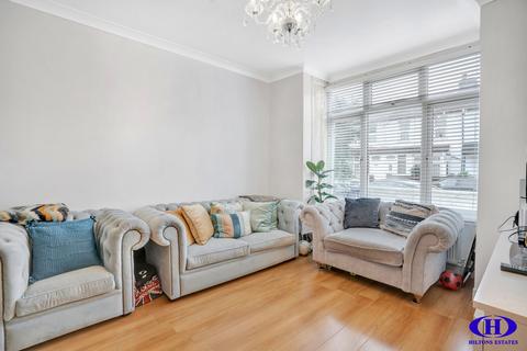 92 Trinity Road, Southall, UB1 1EN