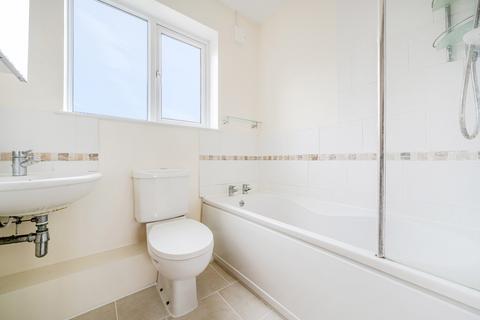 20 Abingdon Gardens, Bath, BA2 2UY