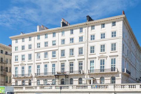 3 bedroom apartment for sale, Adelaide Crescent, Hove, East Sussex, BN3