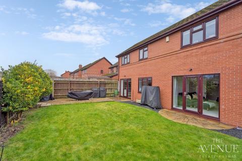 5 bedroom detached house for sale, St. Helen's Avenue, Benson, OX10