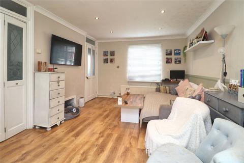 2 bedroom terraced house for sale, Weasdale Court, Woking GU21