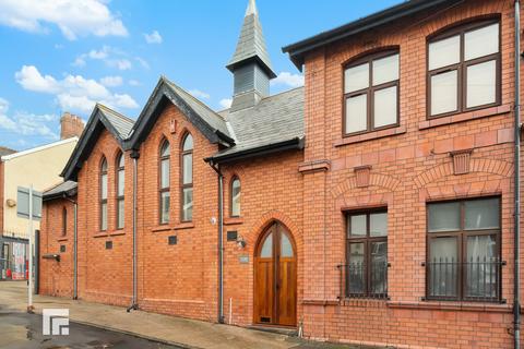 1 bedroom semi-detached house for sale, Dock View Road, Barry CF63