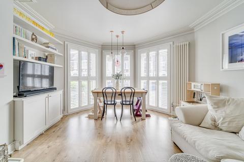 2 bedroom apartment for sale, Ferme Park Road, Crouch End N8