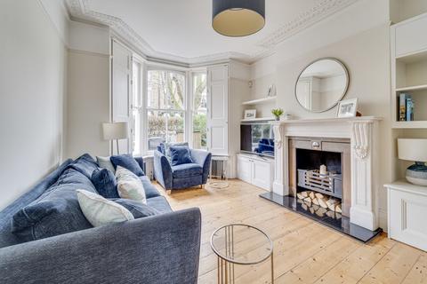 4 bedroom terraced house for sale, Evershot Road, Finsbury Park N4