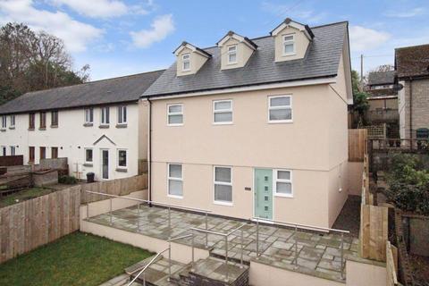 4 bedroom detached house for sale, Hay Road, Builth Wells, LD2