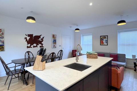 Haywood Hay Road, Builth Wells, LD2 3BP