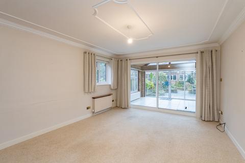 4 bedroom semi-detached house for sale, Lonsdale Road, Dorking