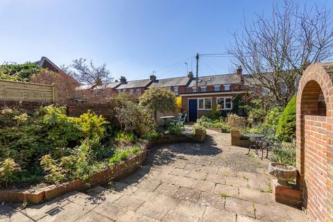 4 bedroom semi-detached house for sale, Lonsdale Road, Dorking