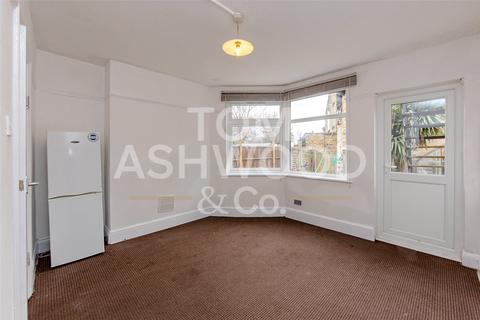 10 Vicarage Lane, London, E6 6AB