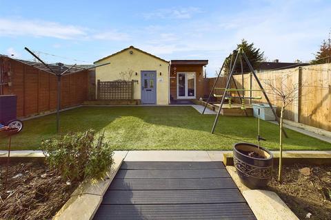 77 Sandyleaze, Gloucester, GL2 0PU