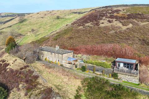 4 bedroom detached house for sale, Pule Green Lane, Pule Hill, Halifax HX3