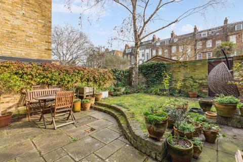 4 bedroom end of terrace house to rent, Highbury Terrace Mews, London