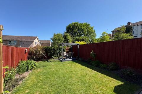 undefined, 4 Nuevo Court, Newbridge, Wolverhampton WV6