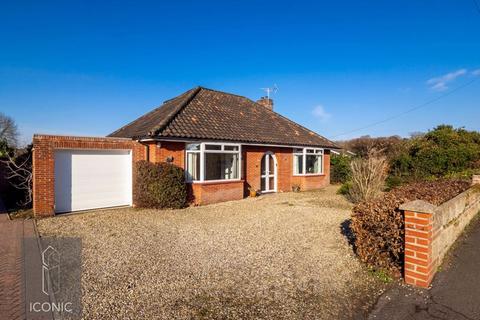 3 bedroom detached bungalow for sale, School Road, Drayton, Norwich