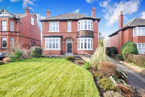 4 bedroom detached house for sale, Broom Lane, BROOM