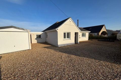 3 bedroom detached bungalow for sale, Dinas Dinlle, Gwynedd