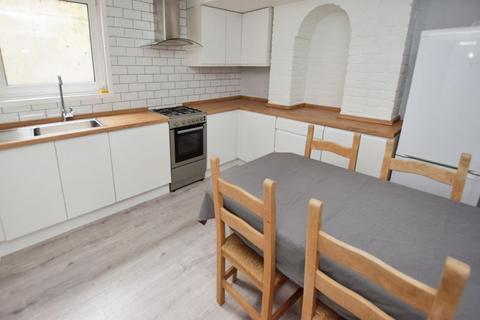 4 bedroom terraced house for sale, Portland Street, Newtown, Exeter