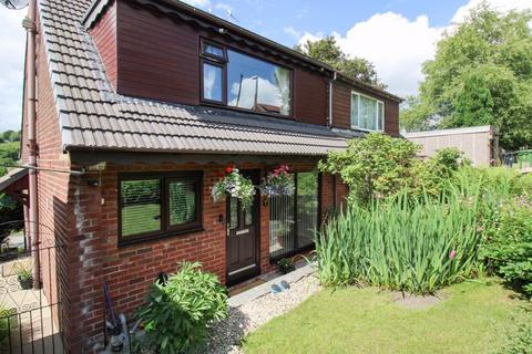 3 bedroom semi-detached house for sale, Stoneyroyd, Whitworth, OL12 8JL