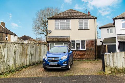 3 bedroom detached house for sale, Bourne Lane, Caterham on the Hill