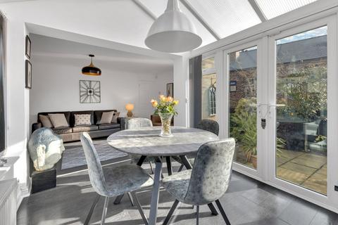1 Barlow Road, Sheffield, S6 5HR