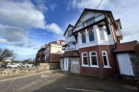 3 bedroom apartment for sale, College Avenue, Rhos on Sea