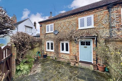 124 Deanway, Chalfont St Giles, HP8 4LQ