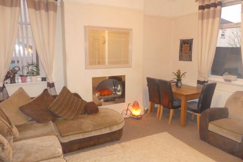 3 bedroom terraced house for sale, Rochdale Road, Oldham OL2