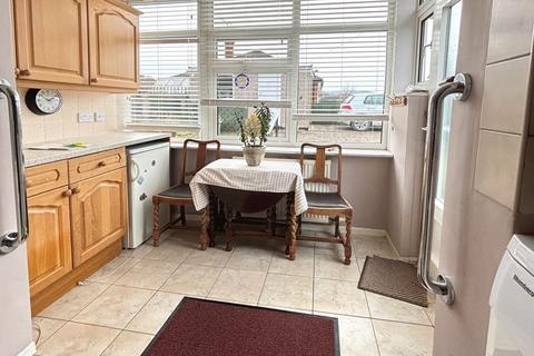 2 bedroom bungalow for sale, Shearwater Grove, Innsworth, Gloucester