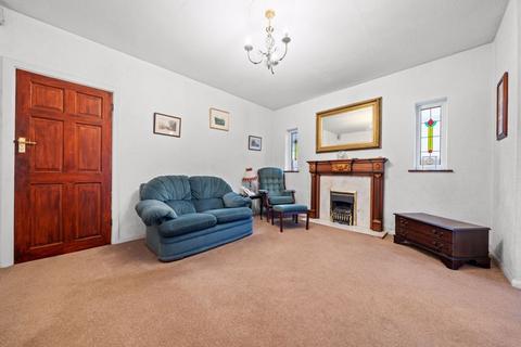 4 bedroom detached bungalow for sale, Plantagenet Close, Worcester Park