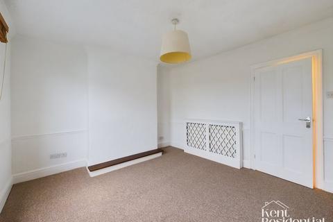 1 bedroom flat to rent, Ivy Street, Gillingham, ME8