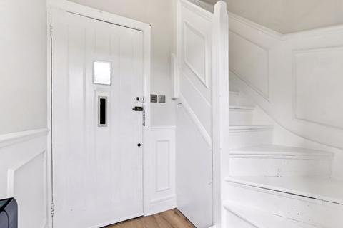 undefined, Warwick Road, Thames Ditton, KT7